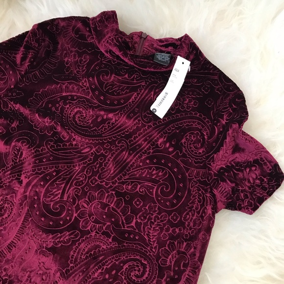 AQUA Paisley Embossed Velvet Womens Dress - Picture 4 of 6